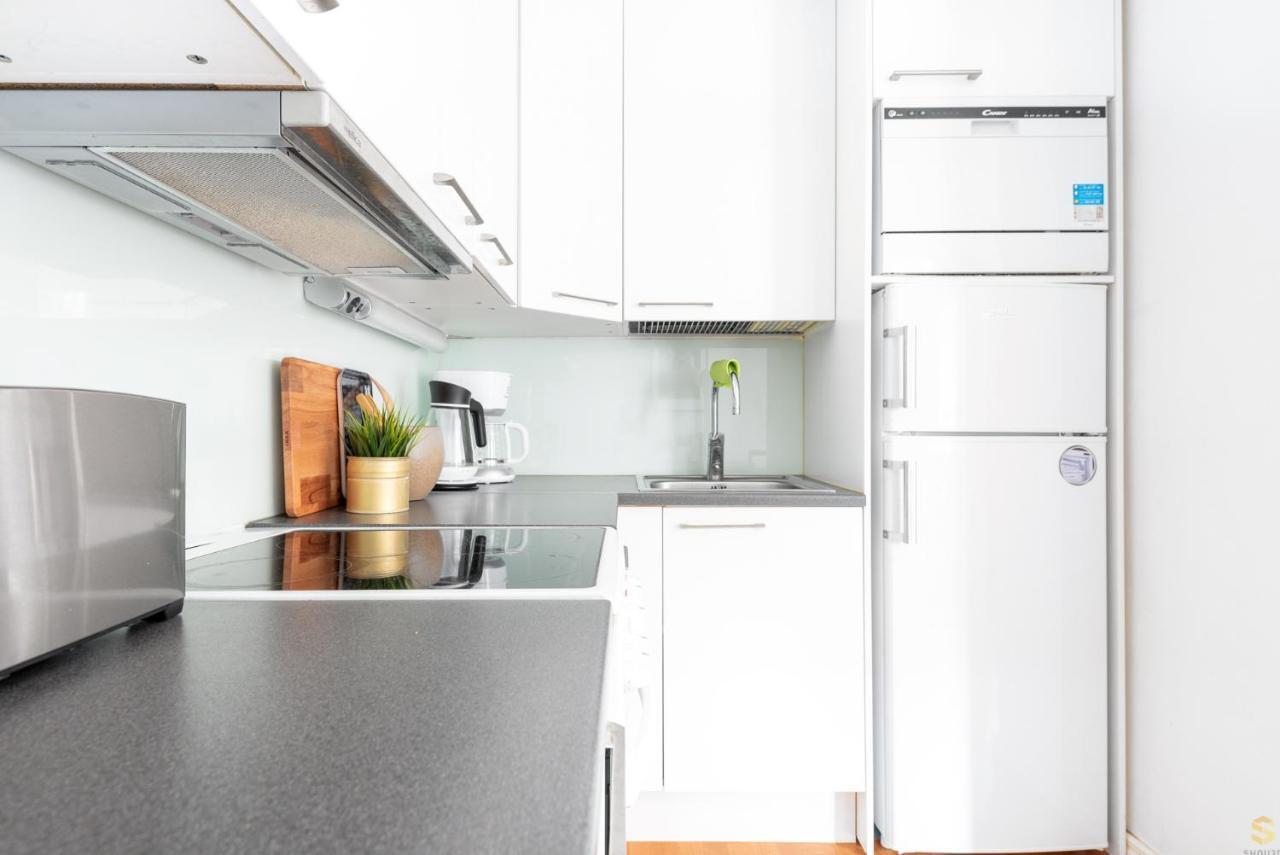 Wehost Topeliuksenkatu Appartement Helsinki Buitenkant foto